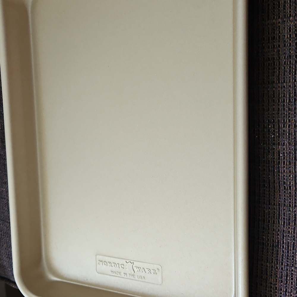 Nordic Ware Naturals Gold Quarter Sheet Baking Pan